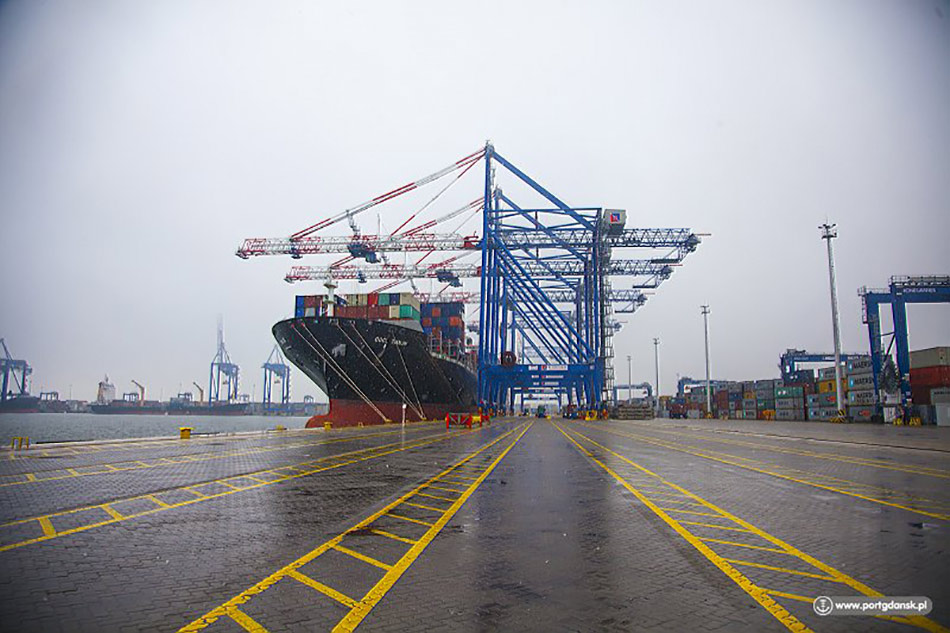 Największy na świecie kontenerowy serwis żeglugowy w Porcie Gdańsk 1